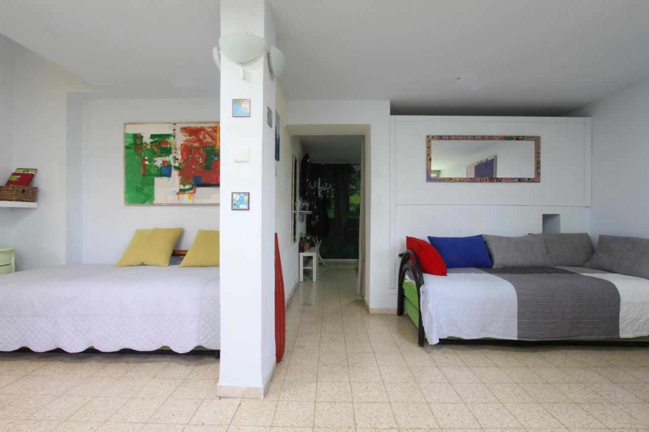 Like Home, Gedera-Room-BnB Exterior foto